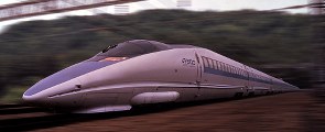 Shinkansen Fahrt auf Japan Reise