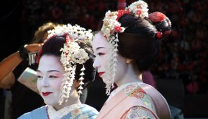 Geisha im Kimono