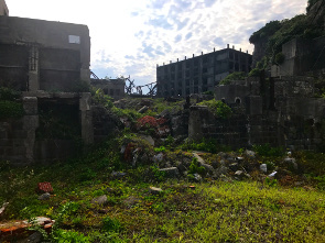 Alte Arbeiterbarracken auf Hashima