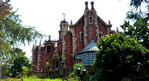Haunted Mansion, Tokyo Disneyland