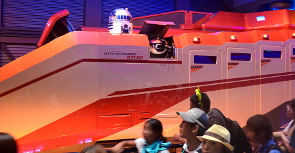Star Tours in Tokyo Disney, Japan