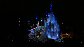 Frozen Paradenwagen im Tokyo Disneyland